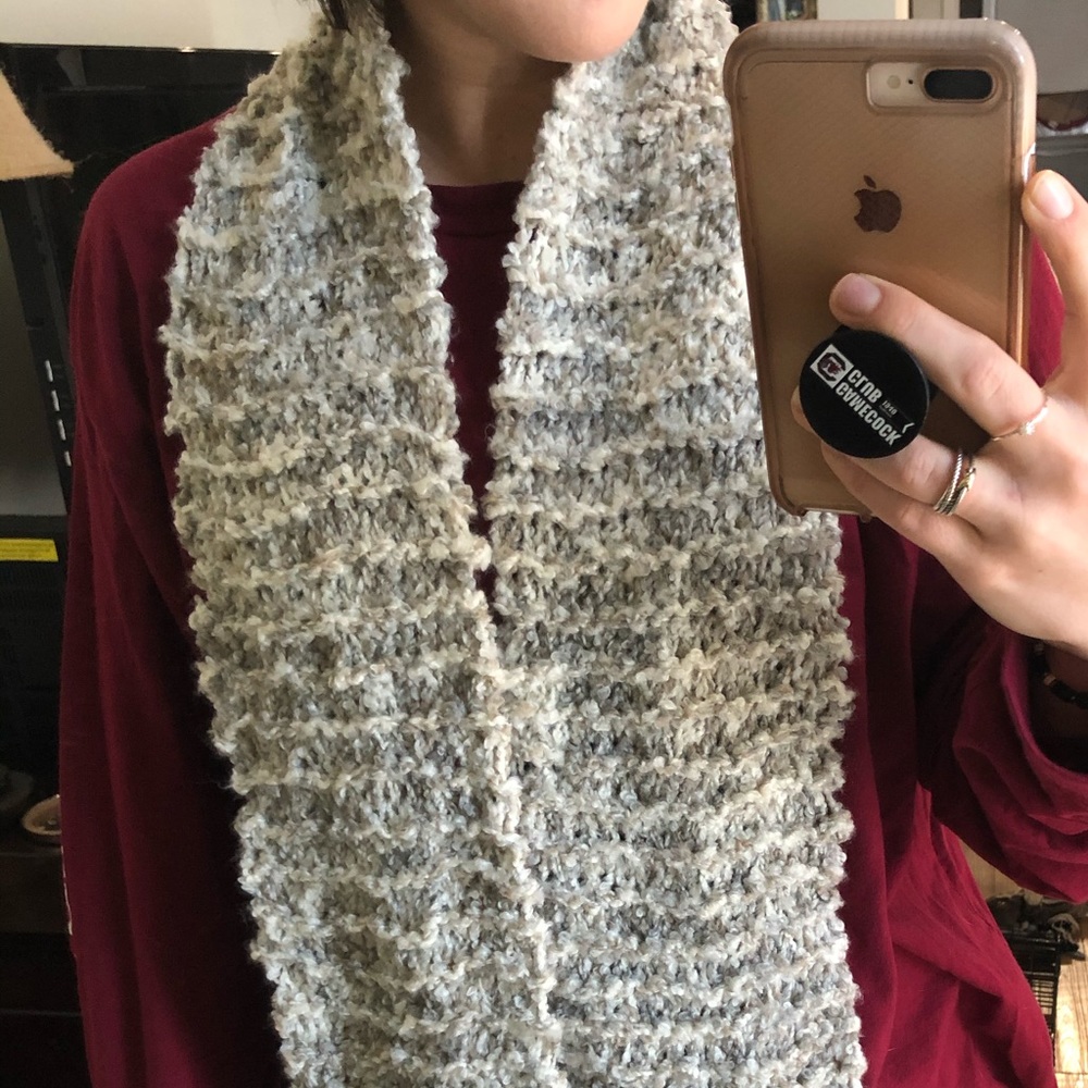 Hand knit Scarf
